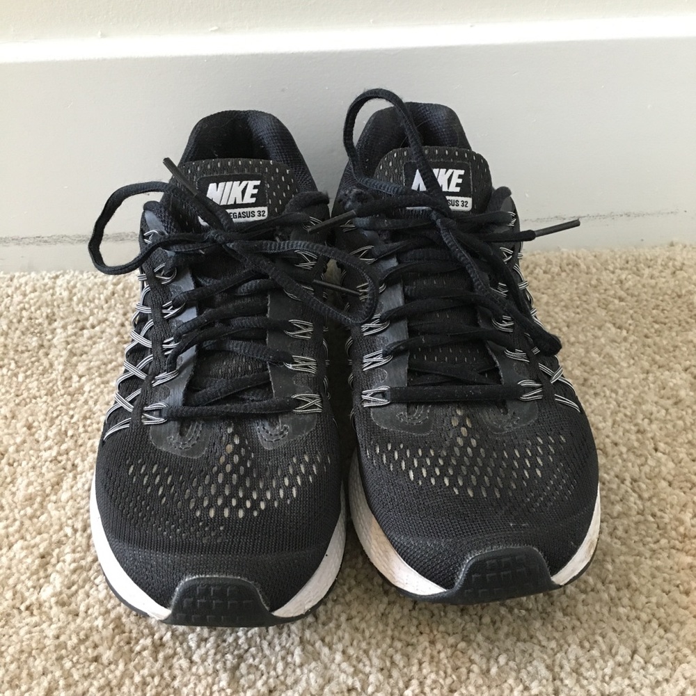 NIKE Zoom Pegasus 32